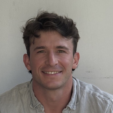 Jules (Julian Howard), founder of Switchflow